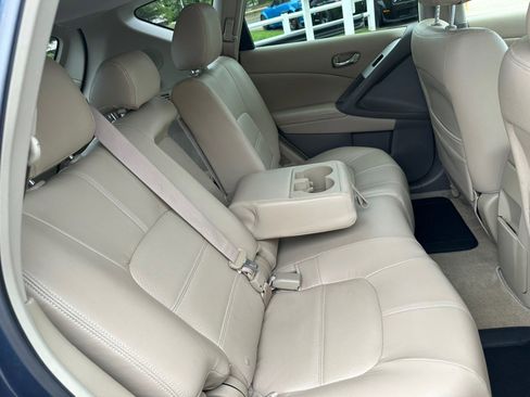 Used 2014 Nissan Murano SV w/ Value Package AWD/4WD image 16