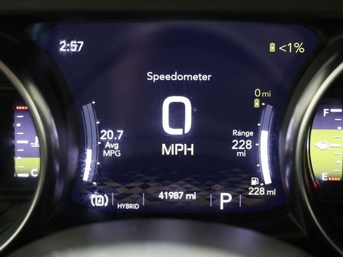 Used 2023 Jeep Wrangler Unlimited Rubicon 4xe w/ Cold Weather Group AWD/4WD image 19