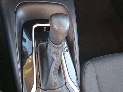 Used 2023 Toyota Corolla LE image 15