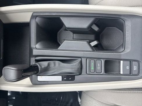 Used 2025 Honda Accord SE image 16