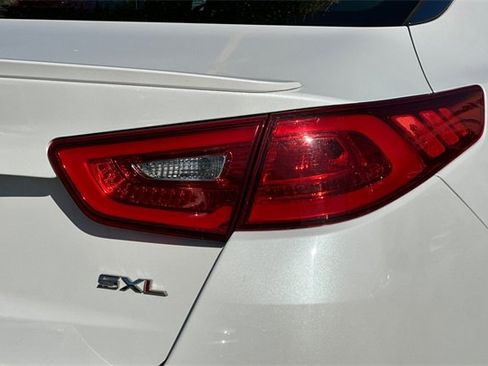 Used 2015 Kia Optima SX image 29