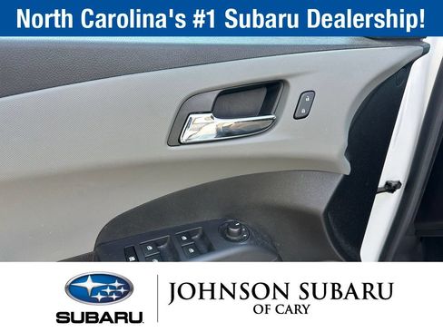 Used 2015 Chevrolet Sonic LT FWD image 15