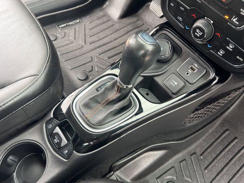 Used 2021 Jeep Compass Limited image 20