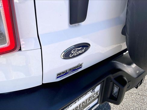 Used 2024 Ford Bronco Big Bend image 8