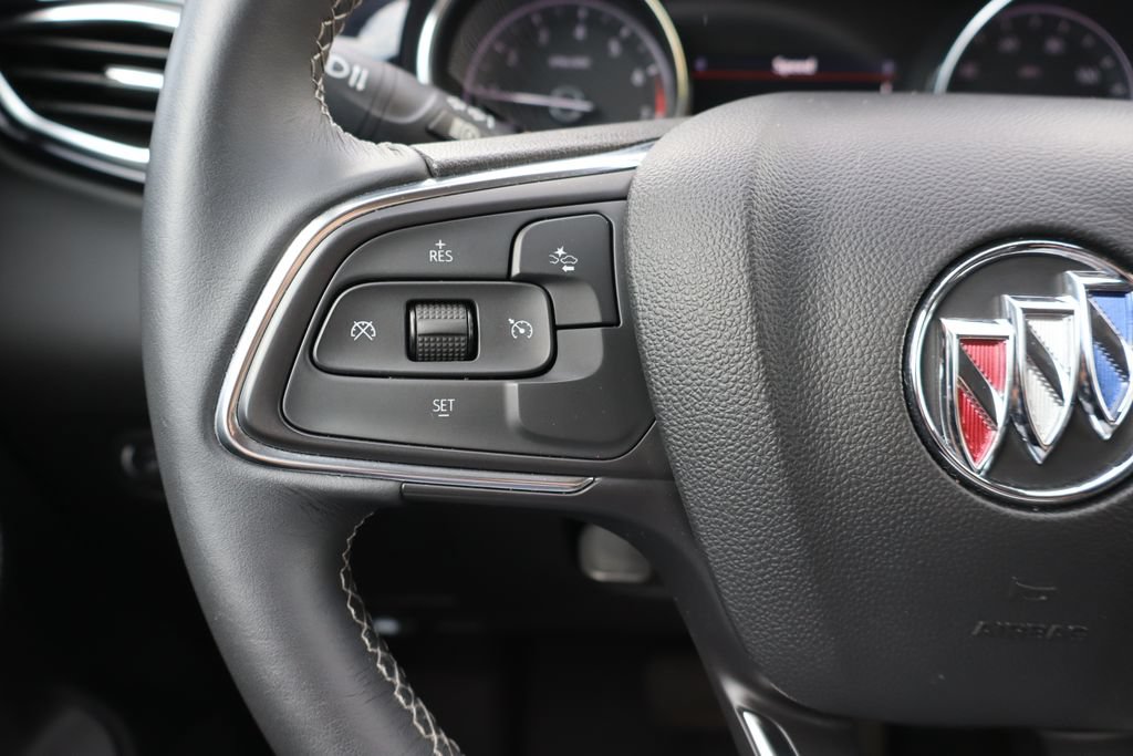Used 2023 Buick Encore GX Preferred w/ Cold Weather Comfort Package FWD image 7