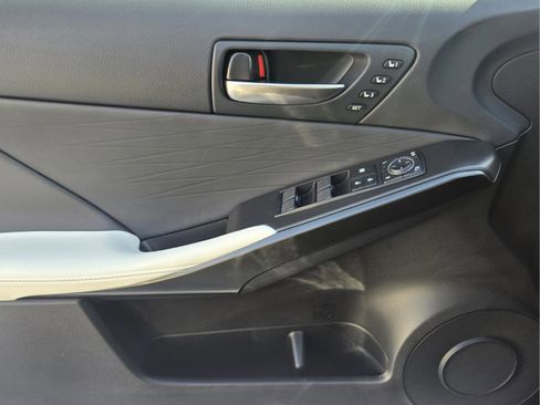 Used 2025 Lexus IS 350 F Sport image 32