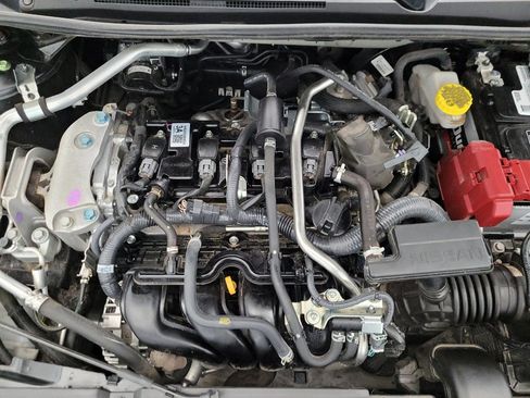 Used 2025 Nissan Sentra SR FWD image 30