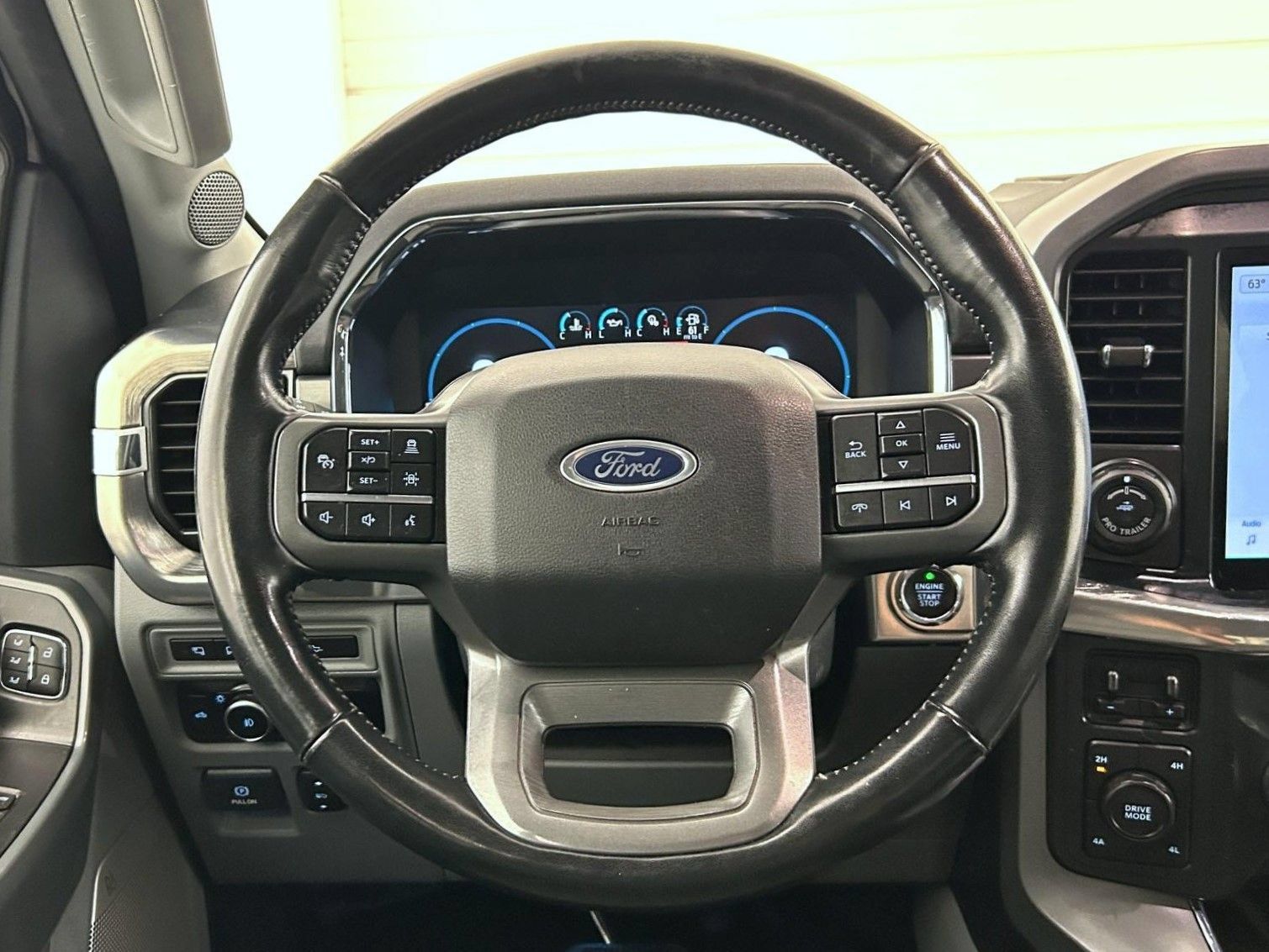 Used 2022 Ford F150 Lariat w/ Equipment Group 502A High AWD/4WD image 11
