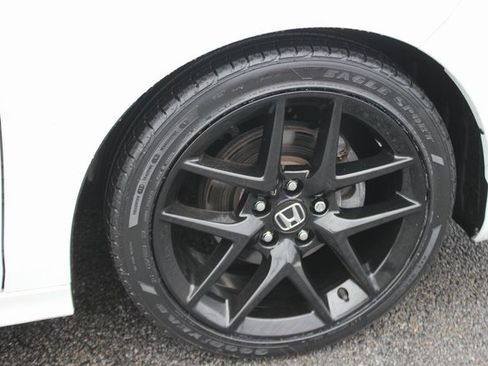 Used 2022 Honda Civic Sport image 31