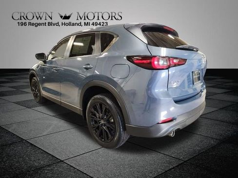 Used 2023 MAZDA CX-5 Carbon Edition image 5