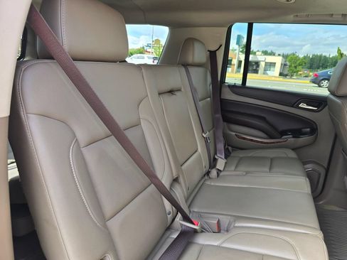 Used 2017 Chevrolet Suburban Premier AWD/4WD image 13