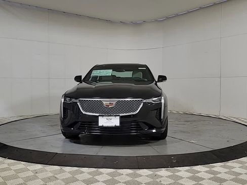 New 2025 Cadillac CT4 Premium Luxury image 3