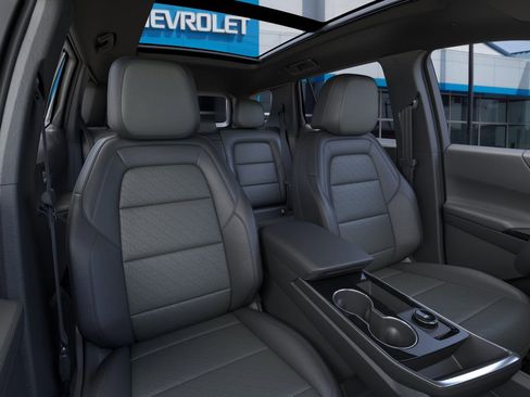 New 2026 Chevrolet Equinox LT w/ Convenience Package II image 21