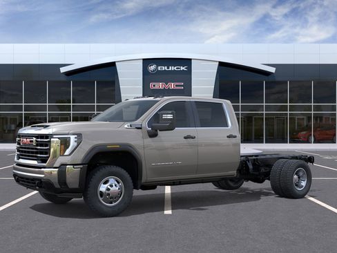 New 2026 GMC Sierra 3500 Pro w/ Convenience Package image 20
