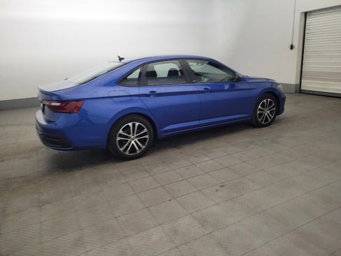 Used 2023 Volkswagen Jetta Sport image 10