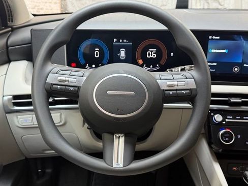 New 2026 Hyundai Tucson SEL FWD image 15