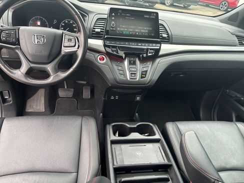 Used 2025 Honda Odyssey Sport-L image 14