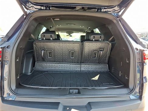 Certified 2023 Chevrolet Traverse LT w/ LPO, Floor Liner Package image 29