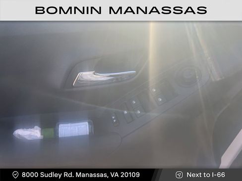 Used 2016 Chevrolet Trax LS image 9