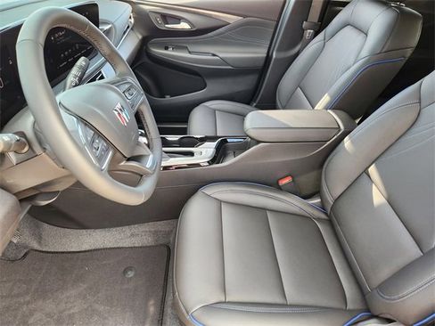 New 2026 Buick Envista Sport Touring image 9