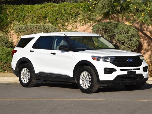 Used 2020 Ford Explorer 2WD image 16