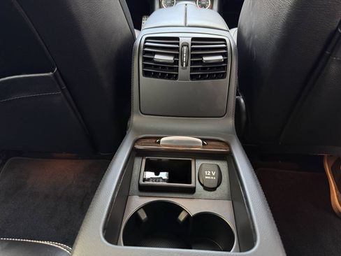 Used 2014 Mercedes-Benz CLS 550 4MATIC image 30