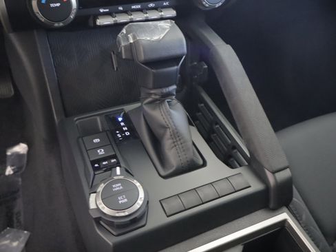 New 2026 Toyota Tacoma SR5 AWD/4WD image 18