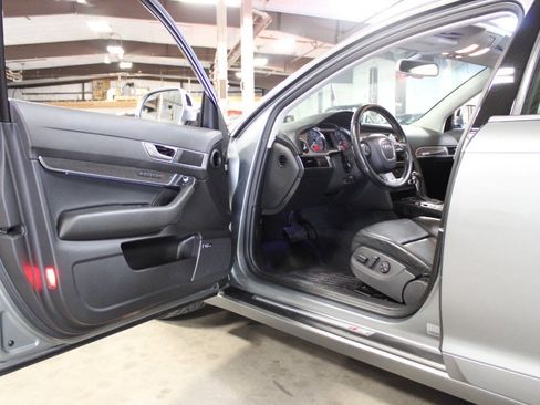 Used 2009 Audi S6 Sedan AWD/4WD image 37