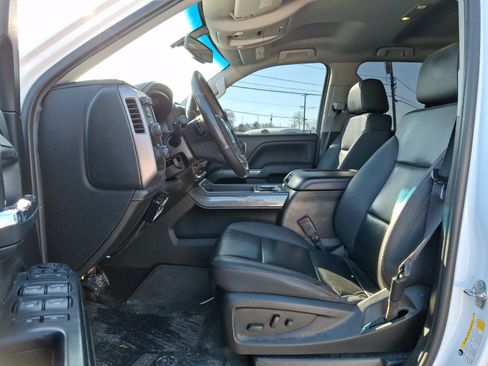 Used 2018 GMC Sierra 1500 SLT w/ All Terrain Package image 13