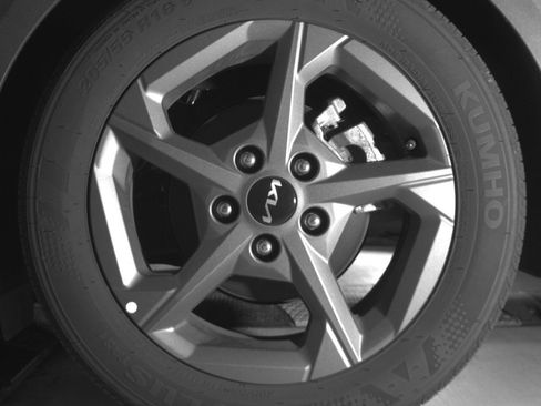 Used 2025 Kia K4 LXS image 14