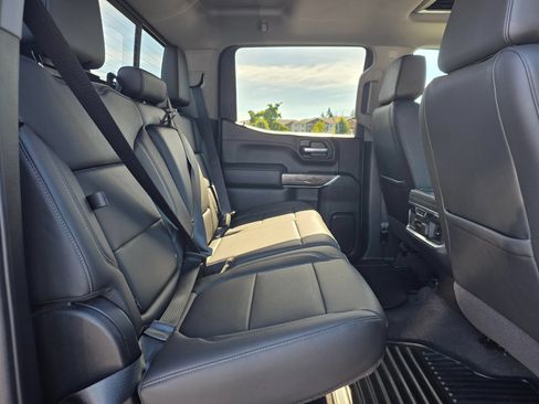 Used 2020 Chevrolet Silverado 1500 LTZ w/ LTZ Premium Package AWD/4WD image 30