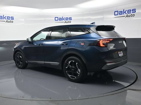 New 2027 Kia Sportage S FWD image 5