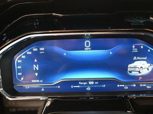 Used 2023 Chevrolet Silverado 1500 LTZ w/ LTZ Premium Package image 9