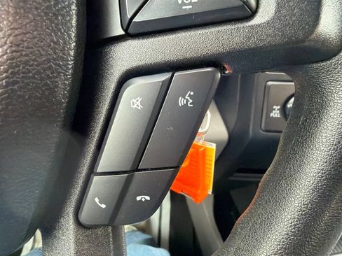 Used 2019 Ford F150 XL w/ Equipment Group 101A Mid AWD/4WD image 17