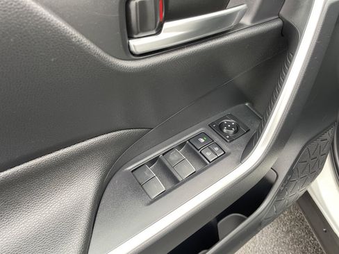 Certified 2023 Toyota RAV4 SE image 24