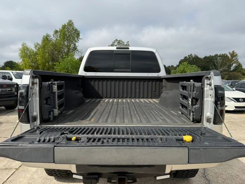 Used 2015 Ford F250 Platinum w/ FX4 Off-Road Package image 5