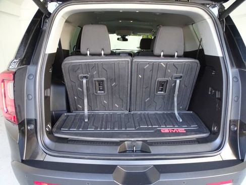 Used 2023 GMC Acadia AT4 w/ LPO, Floor Liner Package AWD/4WD image 22