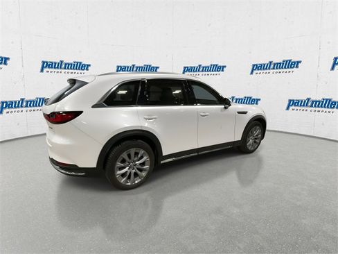 Certified 2024 MAZDA CX-90 3.3 Turbo w/ Premium Plus Pkg image 11