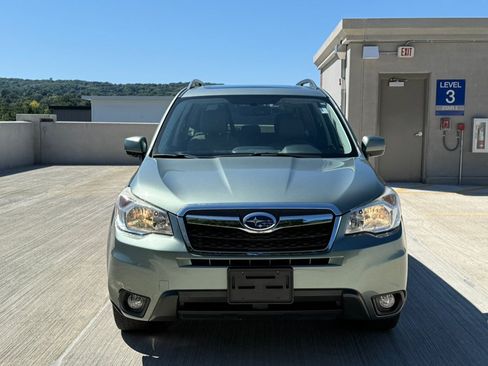 Used 2016 Subaru Forester 2.5i Limited AWD/4WD image 8