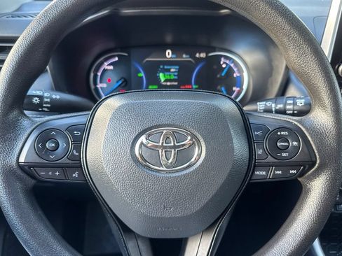 Certified 2025 Toyota RAV4 XLE AWD/4WD image 23