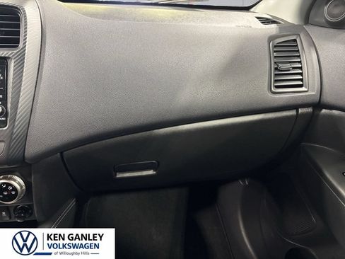 Used 2025 Mitsubishi Outlander Sport ES AWD/4WD image 19