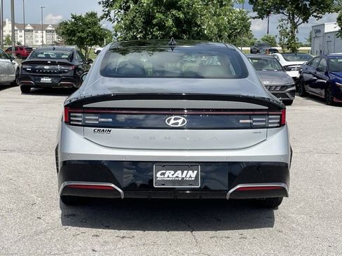 New 2025 Hyundai Sonata Limited image 6