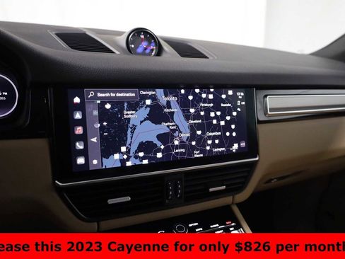 Certified 2023 Porsche Cayenne Platinum Edition image 34