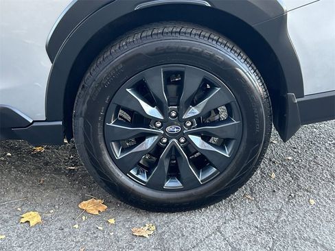 Certified 2023 Subaru Outback Onyx Edition image 11