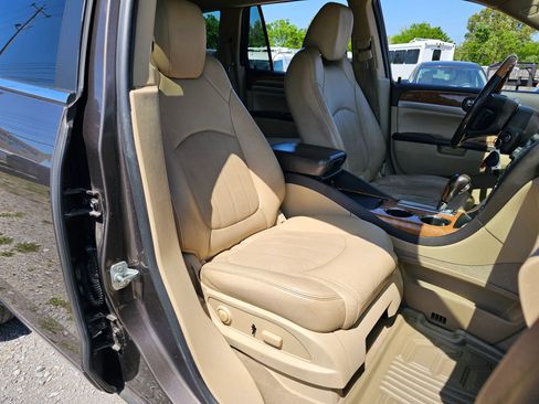 Used 2012 Buick Enclave Leather image 7