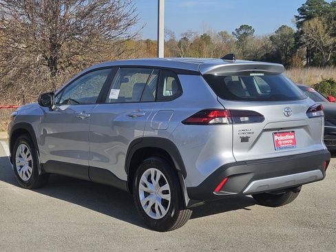 New 2026 Toyota Corolla Cross L image 4