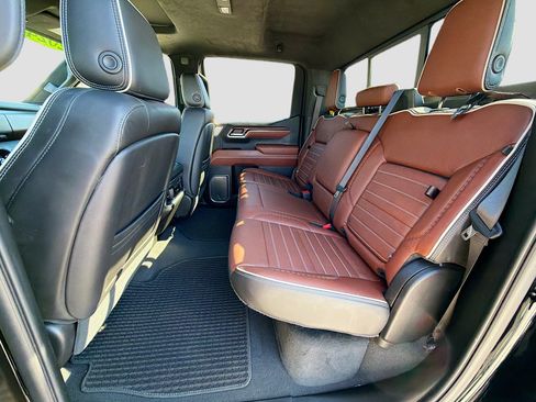 Used 2024 GMC Sierra 1500 Denali Ultimate image 21