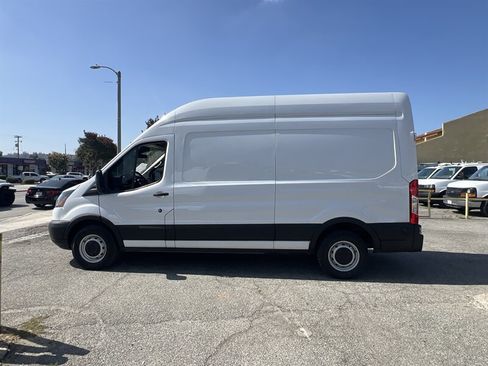 Used 2019 Ford Transit 350 148 High Roof RWD image 4