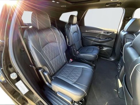 Used 2024 Buick Enclave Avenir w/ Avenir Technology Package image 17