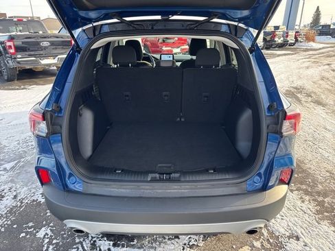 Certified 2022 Ford Escape SE image 7